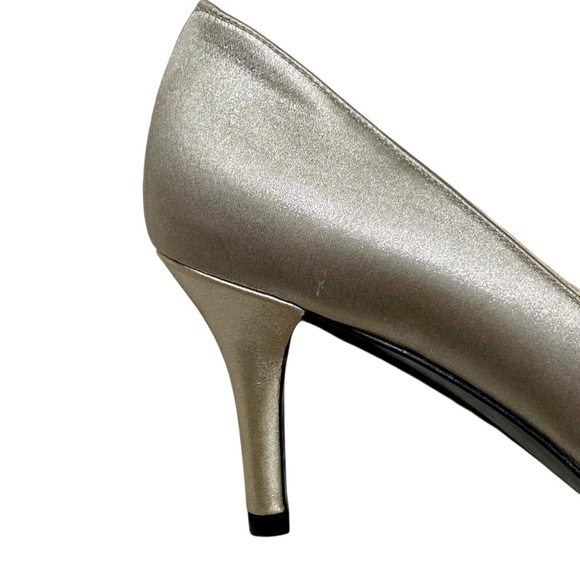 Stuart Weitzman Glohotwire Heels Chrome Raso Satin Rhinestone Peep Toe Size 6 - Picture 9 of 16